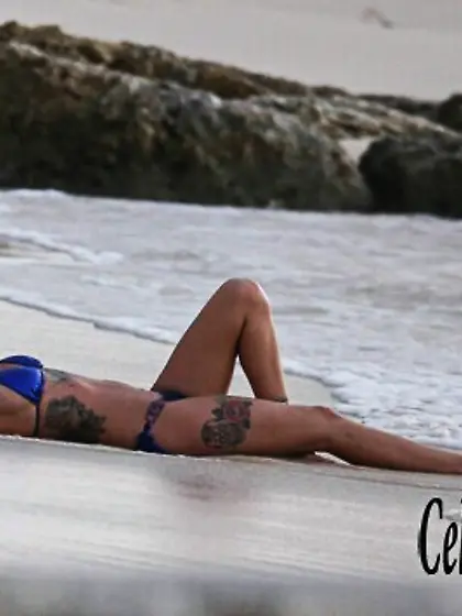 Sexy Photos of Olivia Buckland