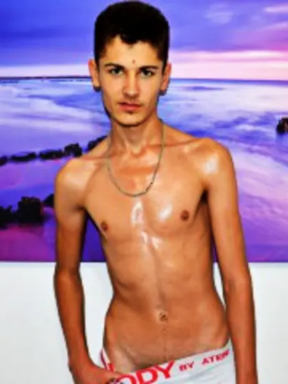 Brunette Young Man Mrtiby.