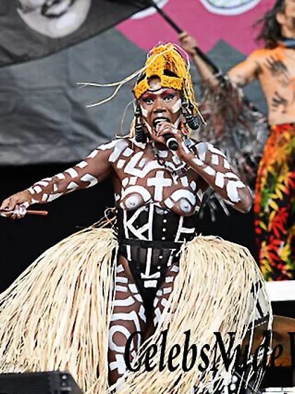 Grace Jones Topless pics