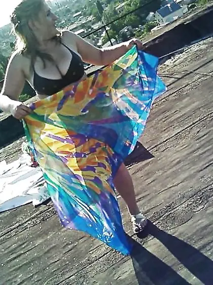 Busty Russian Woman 750