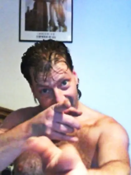 Brunette michaelfxxx perform anal