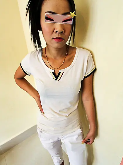 After sex man writes a date when he has fucked Thai bitch with s