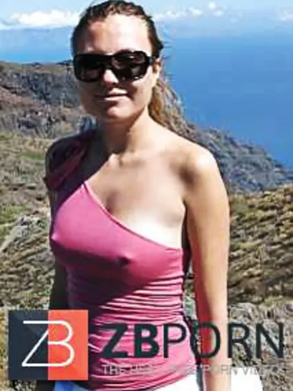 Sans Bra ohne BH unterwegs