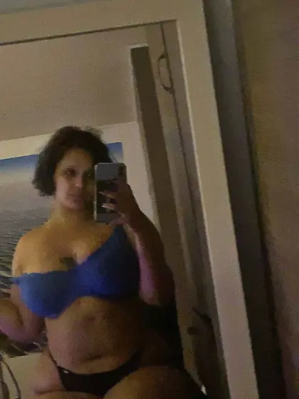 Chubby young arab slut