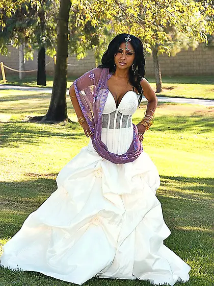 Bosomy bride Priya Rai beads mouth on the fat cock and gets hard