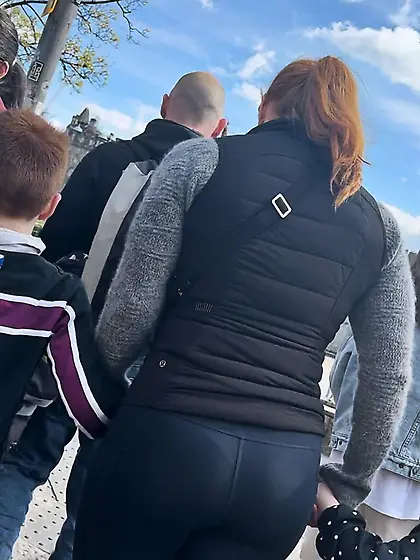 Hot Redhead Milf Spandex VTL Ass