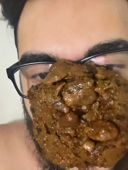 Face full of SHIT scat