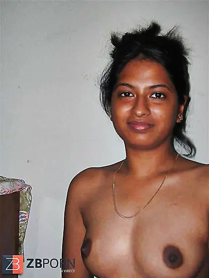 Bare desi gals