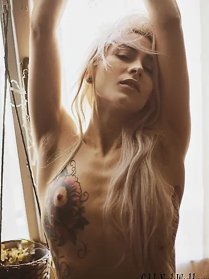 Stella Di Plastica Topless pics