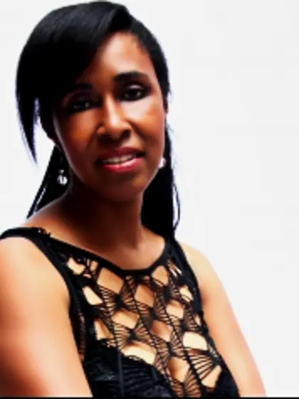 Brunette judy perform dancing