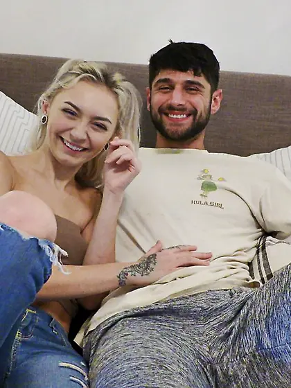 Petite blonde bounces bearded