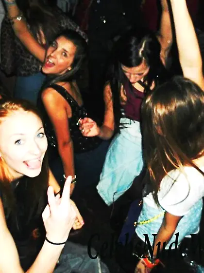 Sophie Turner leaked pics