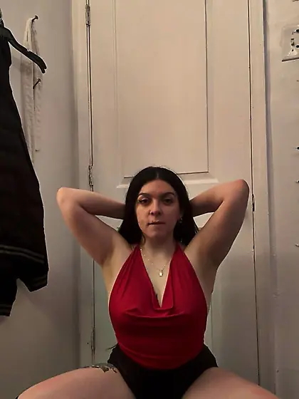 Karina Aubrey Feuti | Random Dumb Cunt from Reddit