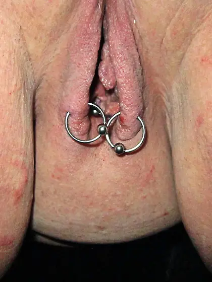 slaves vitgun123 new piercings