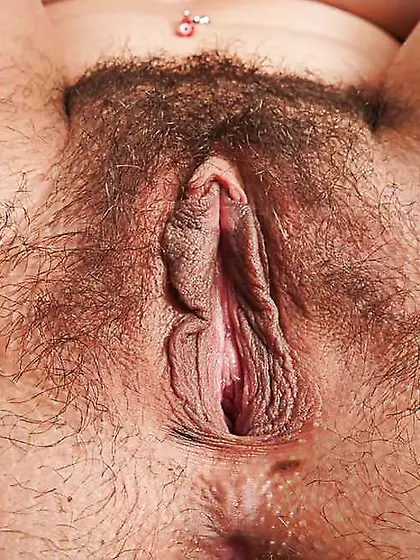 Bella Fox Furry Cunny