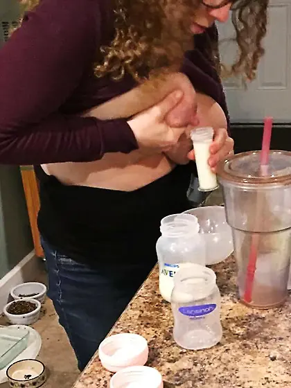 Young N. E.  Mom naked for the Web