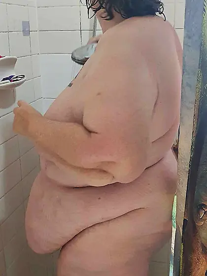 more supersize fat fuck pig me