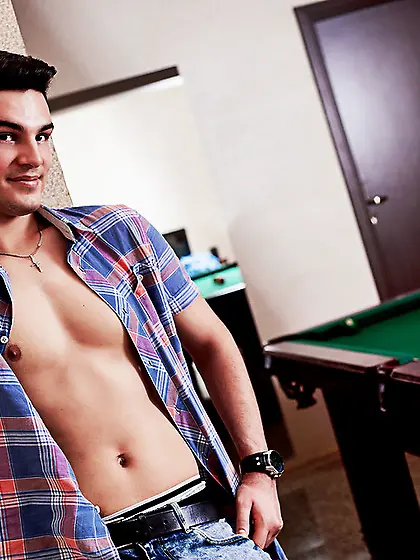 White man billpassionx striptease