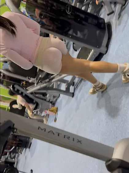 Teen gym chav FAT ASS