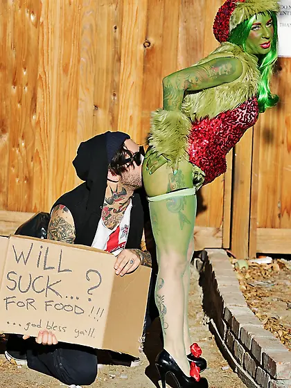 Mature gaping asshole