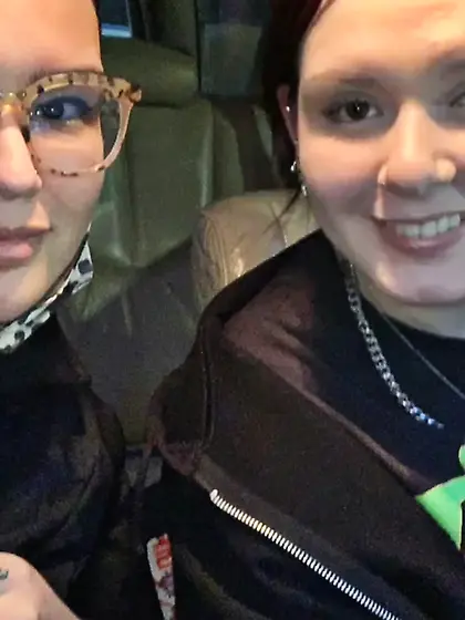 Mother daughter who's hotter