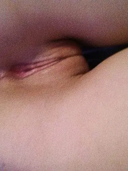 Redhead ginger british teen - amateur hoodie loves to put it