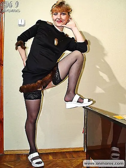 Sexy mom dressed black