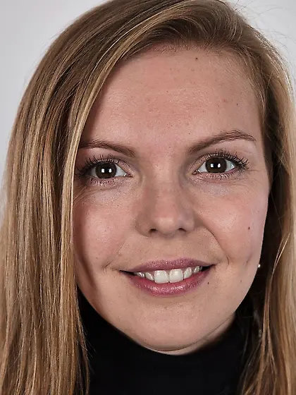 Pretty czech casting milf