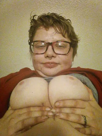 Fuckpig Lindsay Loves Daddy Cock