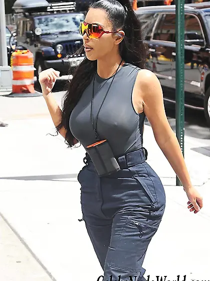 Kim Kardashian Pokies While Out in New York City