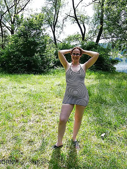 Reif und nackt am Watch