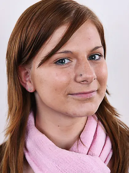 Redheaded cutie Sabrina Rose is going to show what she offers