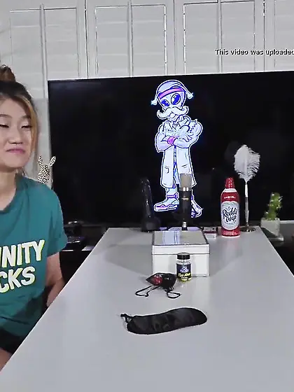 Perky Asian teen gets hot fuck with muscular...