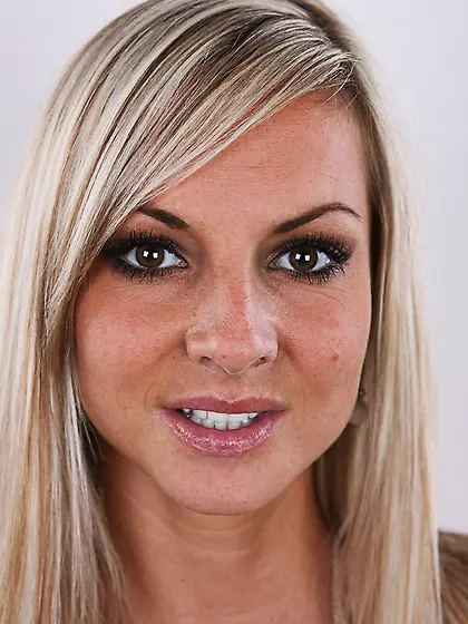 Hot slim blonde sexy