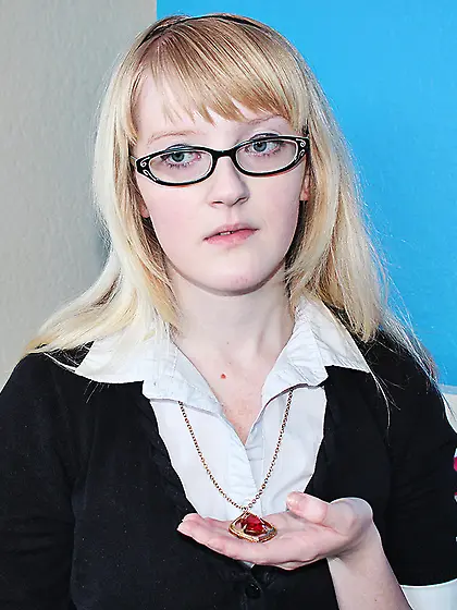 Blondie with cute glasses is going to suck him off so good