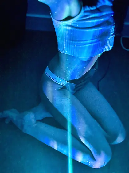 Secret face,  open tease