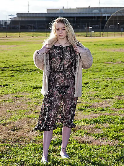 Pretty blonde teen wavy