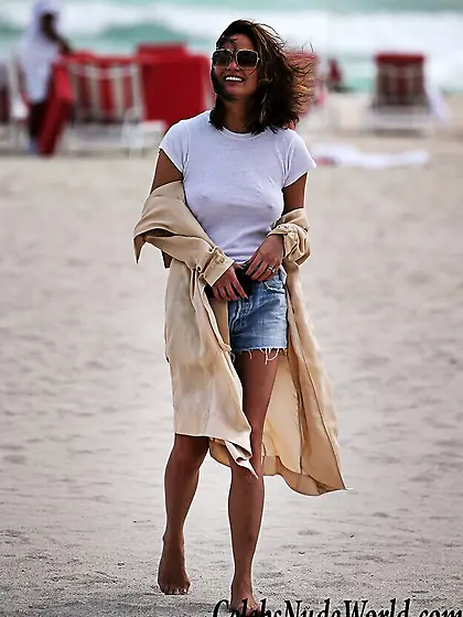 Chrissy Teigen Braless Photos