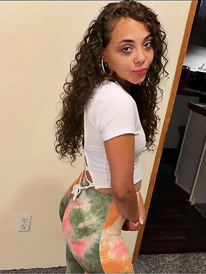 Martha Elder And her cousin Kaitlyn Brianna