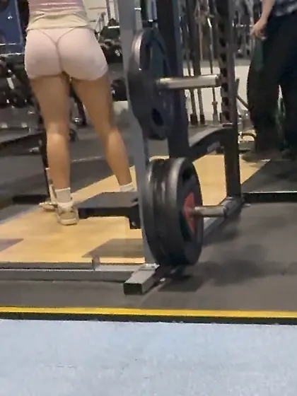 Teen gym chav FAT ASS