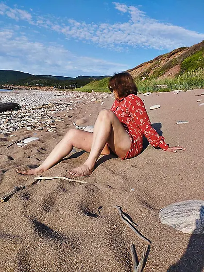 Hot Myra masterbating with driftwood