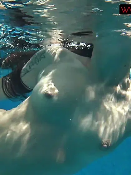 Mia Ferrari Underwater Swimming Pool Erotics