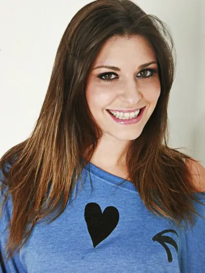 Sweet babe peels blue