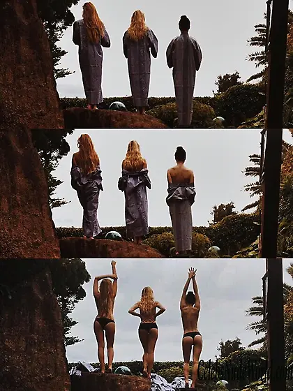 Maisie Williams Topless Photos