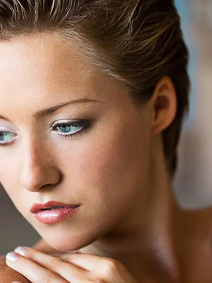 Charming bimbo Bailey Bae is washing body and erotically touchin