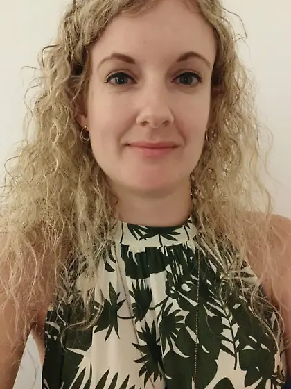 Nymphomaniac anna needs several men