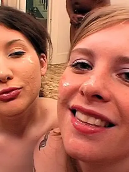 Dirty vixens ready bukkakke