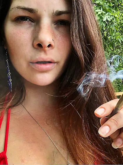 Breanna gets naked and masturbates on the GGW bus