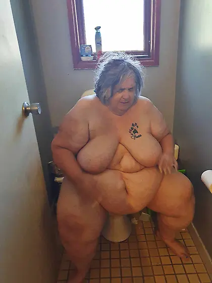 more supersize fat fuck pig me