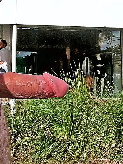 WNBR Byron Bay erection flasher CFNM smile n wave